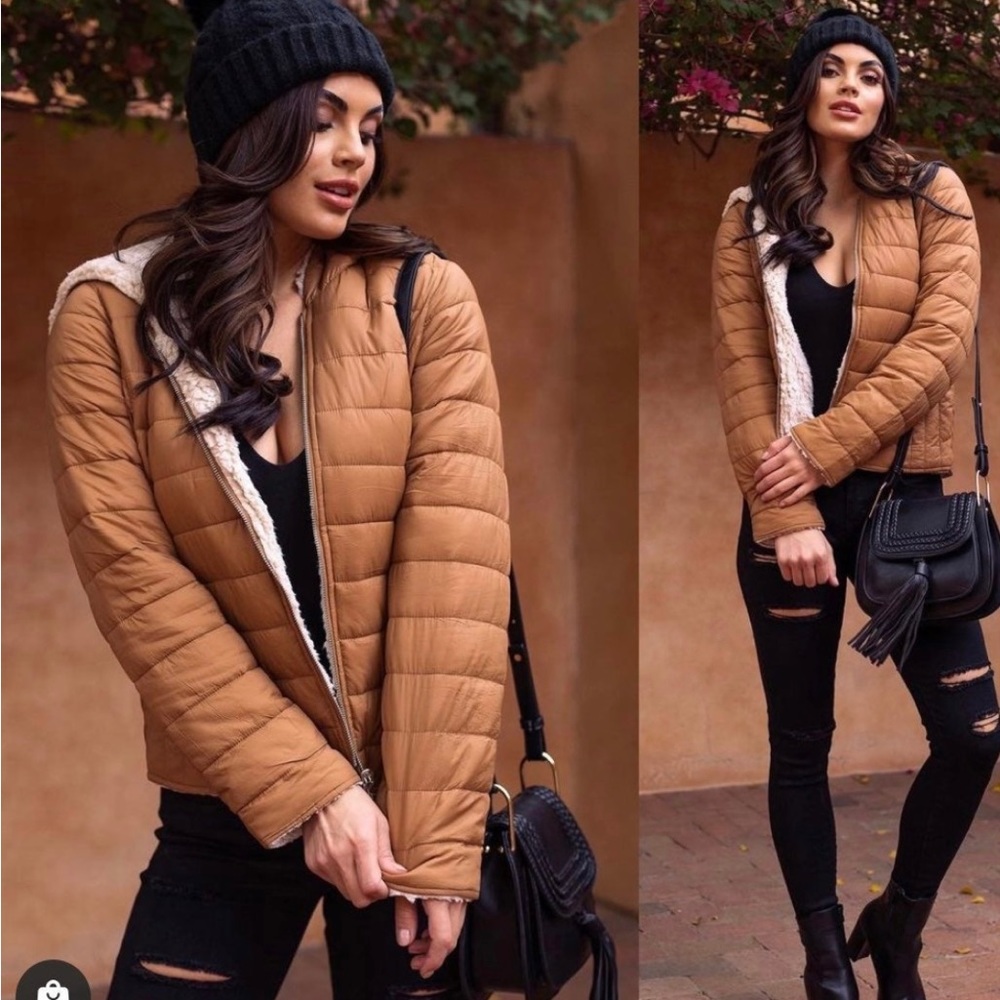 Lightweight reversible coat with pockets large